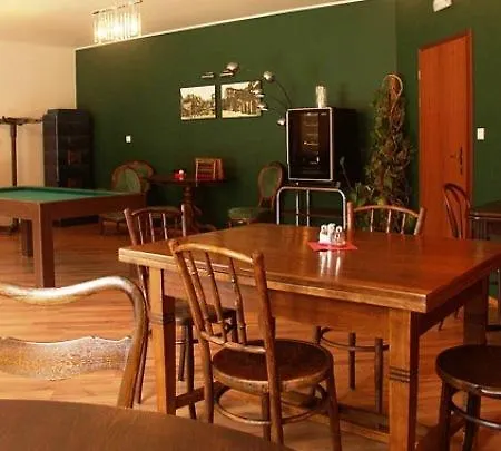 Forrest Hotel 3*