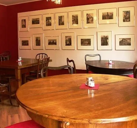 Hotel Forrest Prague